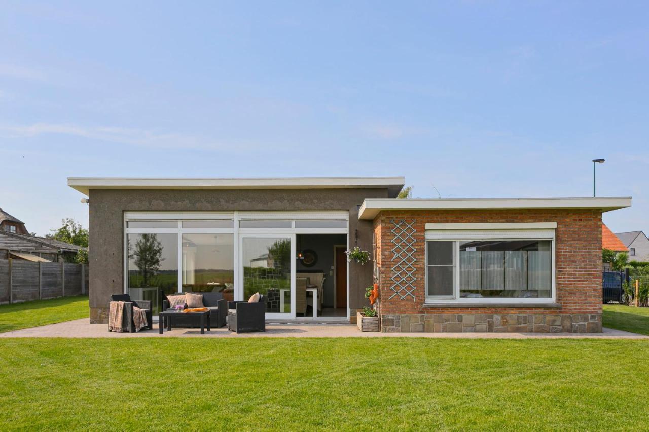 Huswell - Bungalow With Garden At 5 Minutes From The Beach Villa De Haan Eksteriør billede