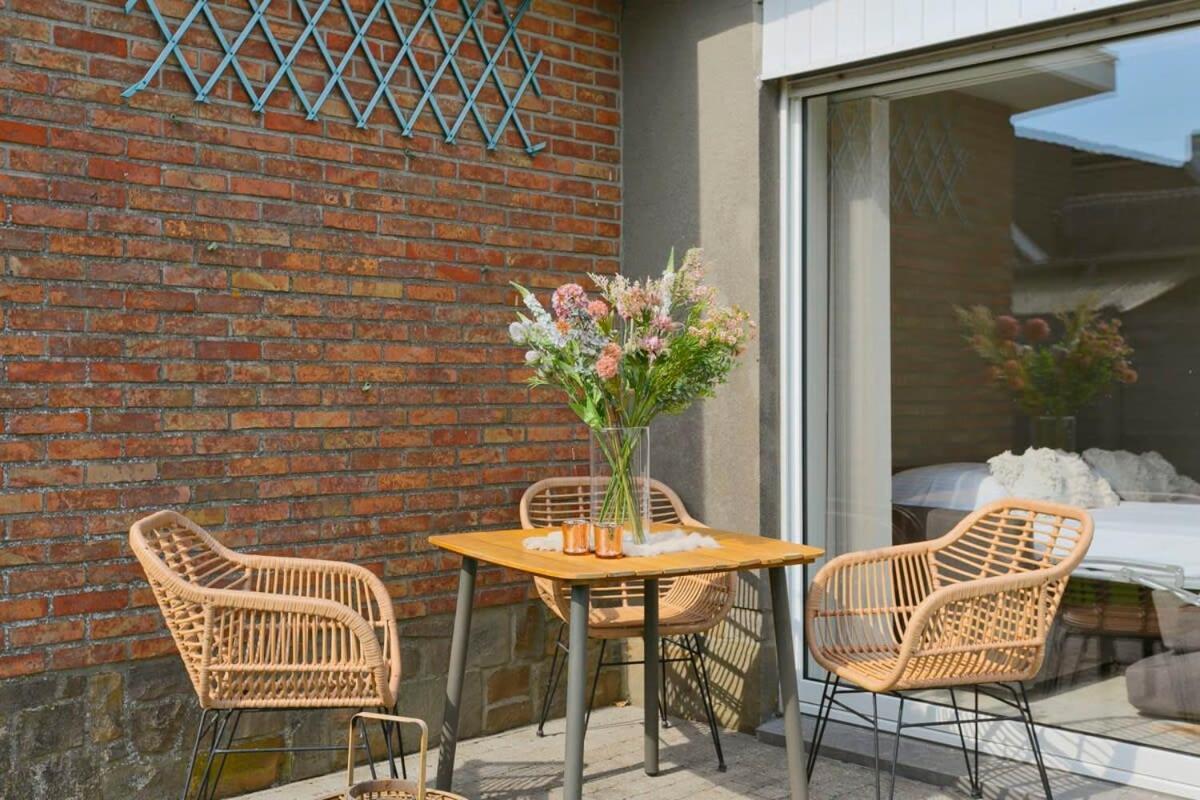 Huswell - Bungalow With Garden At 5 Minutes From The Beach Villa De Haan Eksteriør billede