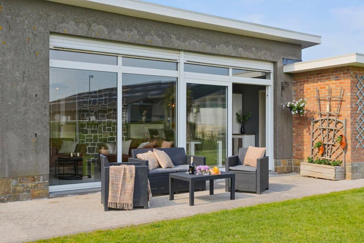 Huswell - Bungalow With Garden At 5 Minutes From The Beach Villa De Haan Eksteriør billede